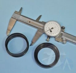 Aero Pack 38mm Retainer - L -Quest Shop 09e4c2e091123d784b988109debdaf1b.image .700x671 1