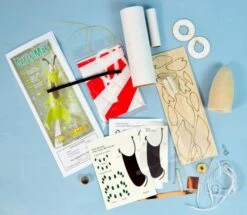 Little Green Man 28 Little Green Man -Quest Shop 7bb03377cc9db11a0f09adf6a4f10c72.image .700x608