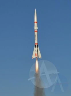 Lance Delta -Quest Shop 9f93c44f2eed523b350f011b84584309.image .518x700